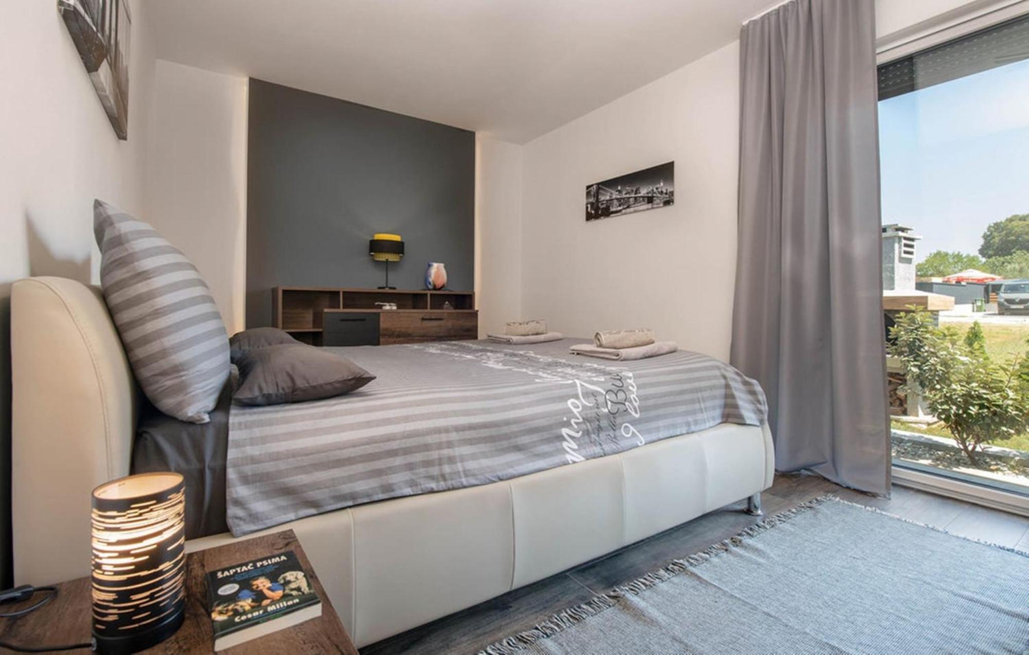 Villa Lily Galizana Экстерьер фото